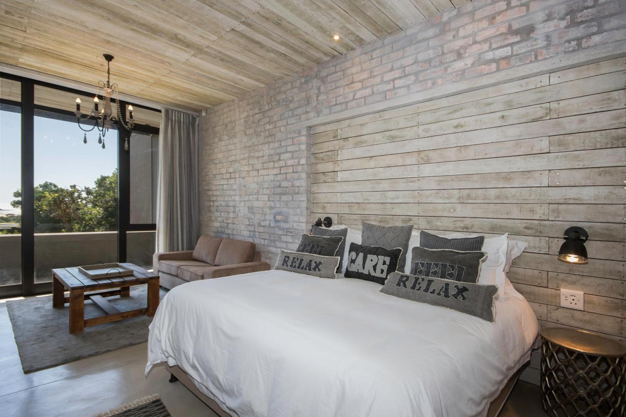 The House Quarters Hotel Kenton on Sea Room photo
